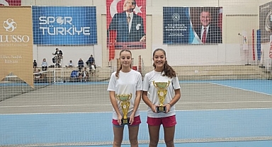 Osmangazi Belediyespor’dan Kortta Çifte Gurur