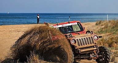 Sakarya Küçükboğaz'da Offroad Şöleni