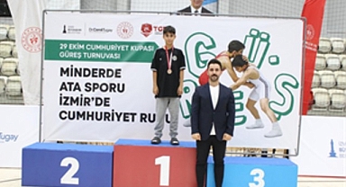 Tatami ve minderde Cumhuriyet coşkusu