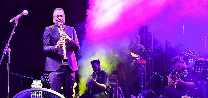 Kültürpark'ta Hüsnü Şenlendirici rüzgarı
