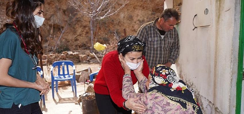 Başkan Saliha Özçınar Kutlu'dan Ramazan ziyaretleri