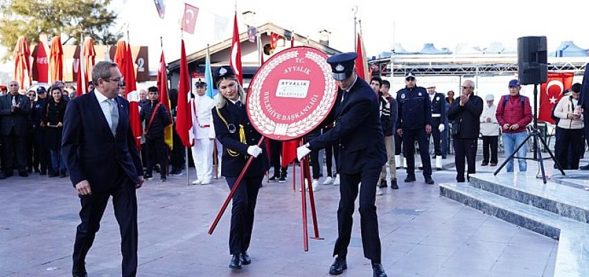 9'u 5 Geçe Tüm Ayvalık Sessizliğe Büründü