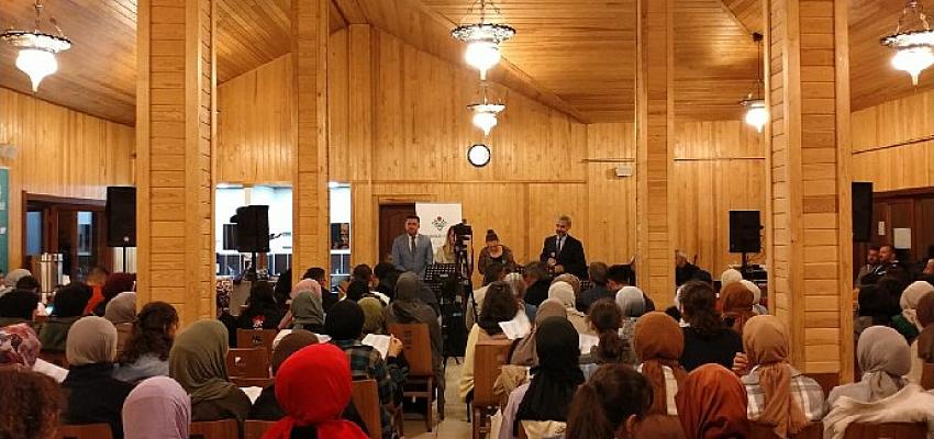 Diriliş Kampı'nda gençlere unutulmaz gece