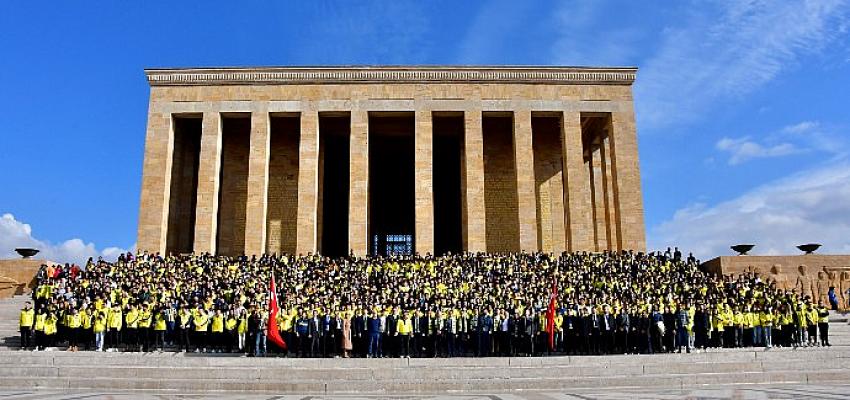 1907 Fenerbahçe Derneği ve 1907 UNİFEB’ten Ata'ya Ziyaret