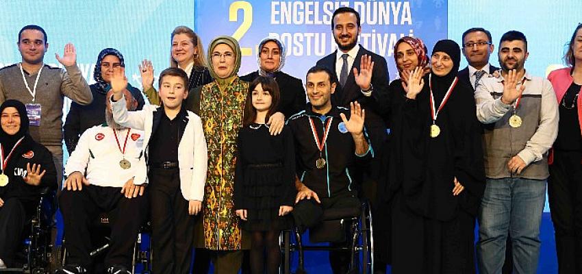 Emine Erdoğan:Bağcılar Belediyesi'nin tüm belediyelerimize örnek olmasını diliyorum
