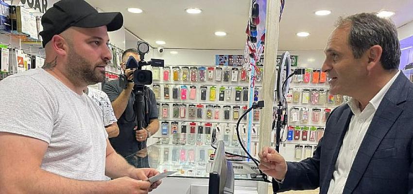 Başkan Keleş Karasu'daki Esnafı Ziyaret Etti: Esnaf CHP İktidarında Refaha Kavuşacak