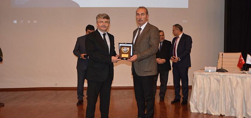 Ege Üniversitesinde “Süleyman Çelebi ve Mevlid Geleneğimiz” paneli