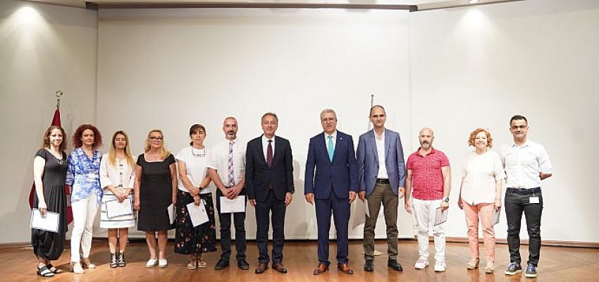 Rektör Budak, EÜTF Akademik Kurulu’nda akademisyenlerle bir araya geldi