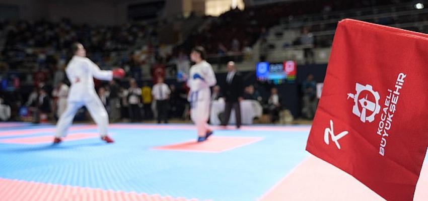 Spor Kenti Kocaeli'de bu kez karate rüzgârı esti
