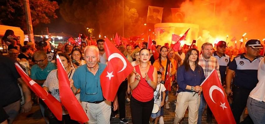 Zaferin 100. Yılı Efes Selçuk’ta Coşkuyla Kutlandı