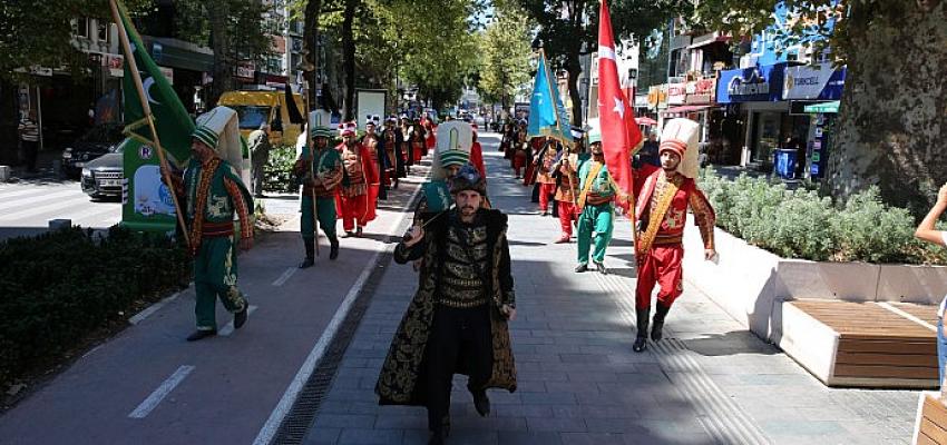 Cumhuriyet Bulvarı'nda mehter coşkusu