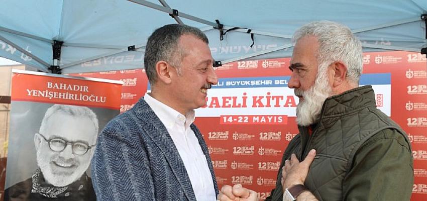 ''En doğru adres Kocaeli Kitap Fuarı''