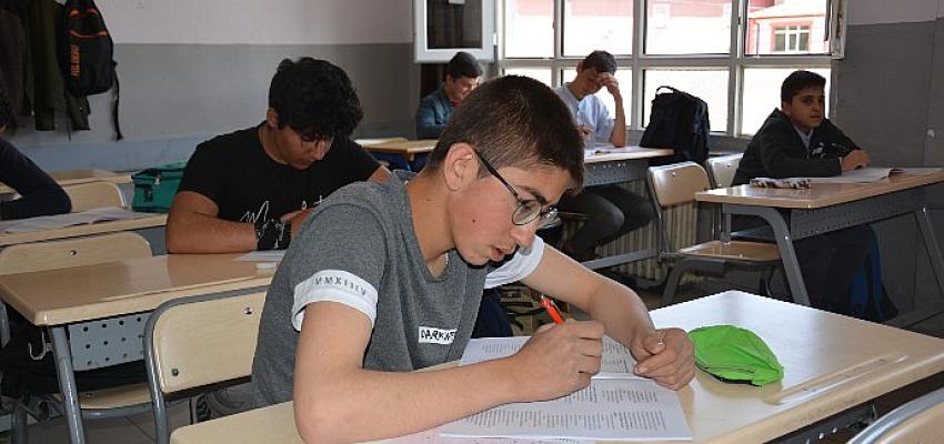 Çumra'da Sınav Heyecanı