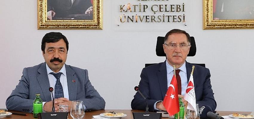 Kamu Başdenetçisi Şeref Malkoç İKÇÜ’de