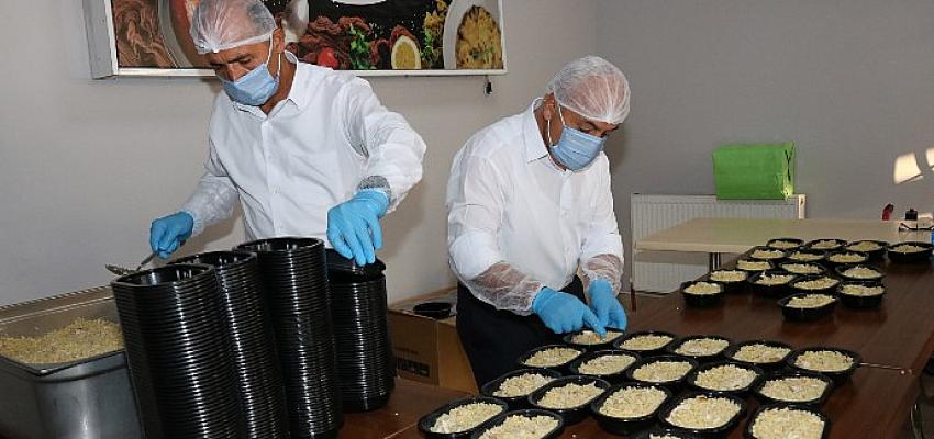 Çankaya'dan Her Gün Sıcak Öğle Yemeği