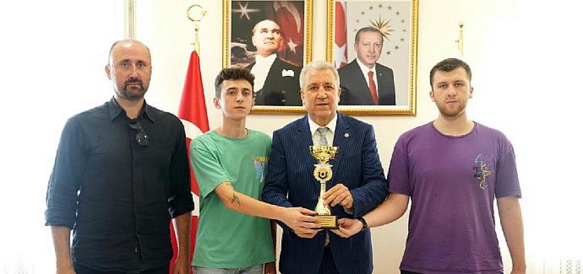  EÜ Valorant Takımı Türkiye Şampiyonu