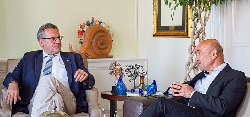 Terra Madre Almanya'nın yakın markajında