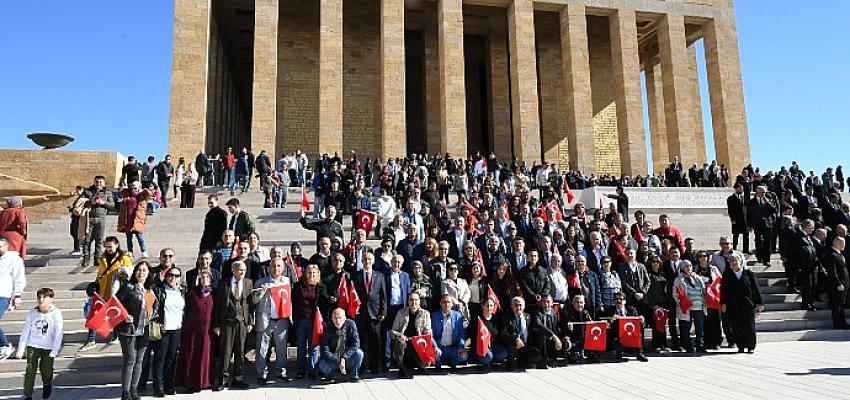 Karabağlar muhtarları Anıtkabir ve Kocatepe'de