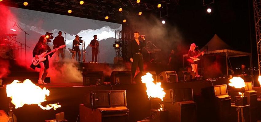 Gazapizm, Balyanoz Koyu'nu salladı