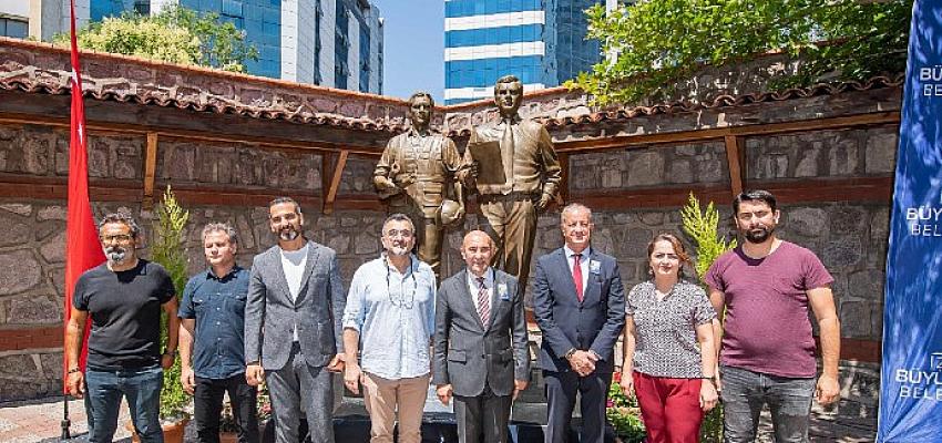 Ahmet Piriştina heykeli APİKAM'da açıldı