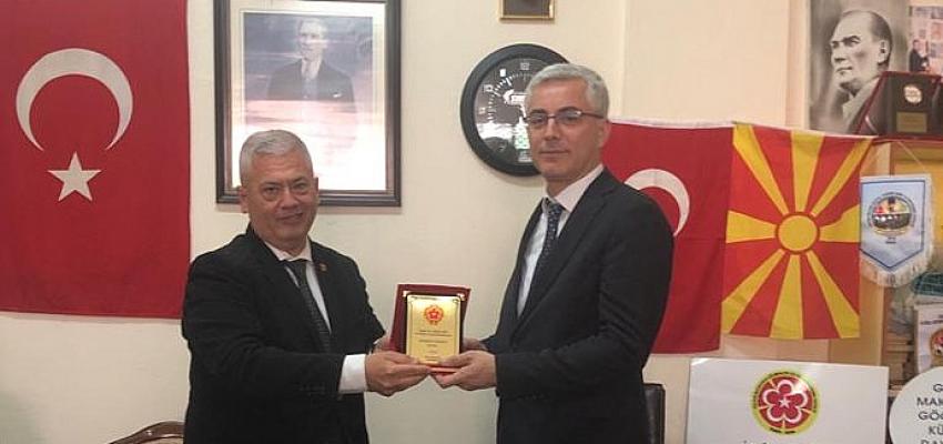 Kuzey Makedonya Cumhuriyeti İstanbul Başkonsolosu Dr.Aktan Ago İzmir Gültepe Makedonya Göçmenleri Derneği'ni ziyaret etti