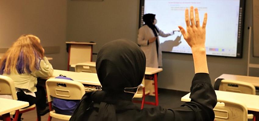 Kocaeli Büyükşehir'den Türkiye'ye örnek eğitim projeleri