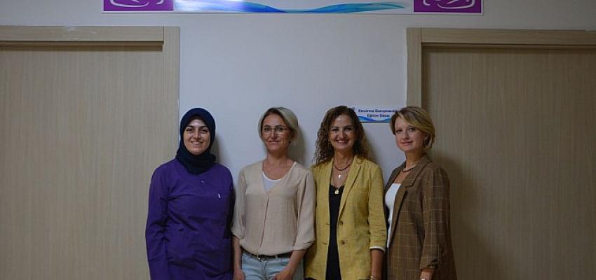 EÜTF Çocuk Hastanesinde anne sütünün önemine dikkat çekildi