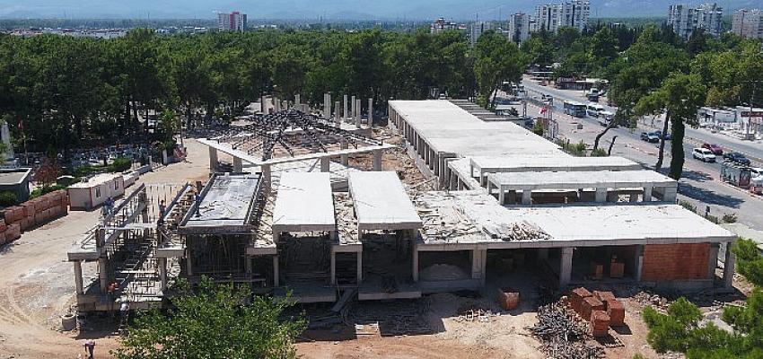 Uncalı Mezarlığı'nda yenileme çalışması ilerliyor