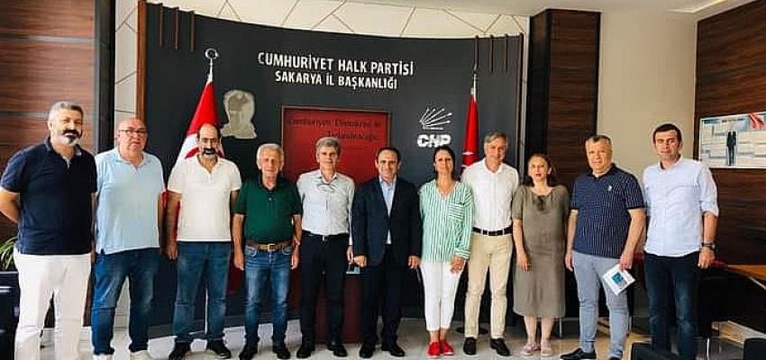Trabzonlular Derneği Üyelerinden Başkan Keleş'e İadeyi Ziyaret