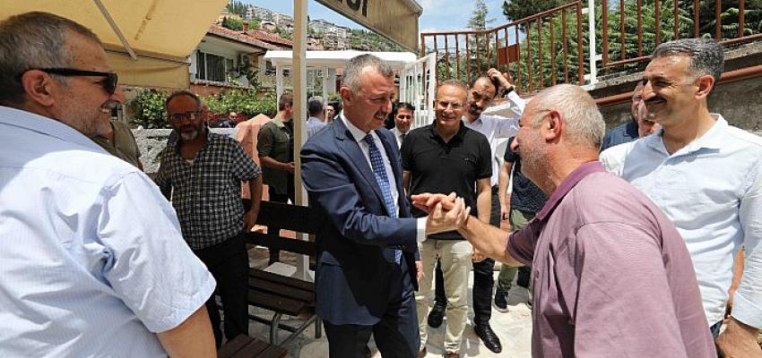Evliya Çelebi Camii'ne kubbe ve pencere tadilatı