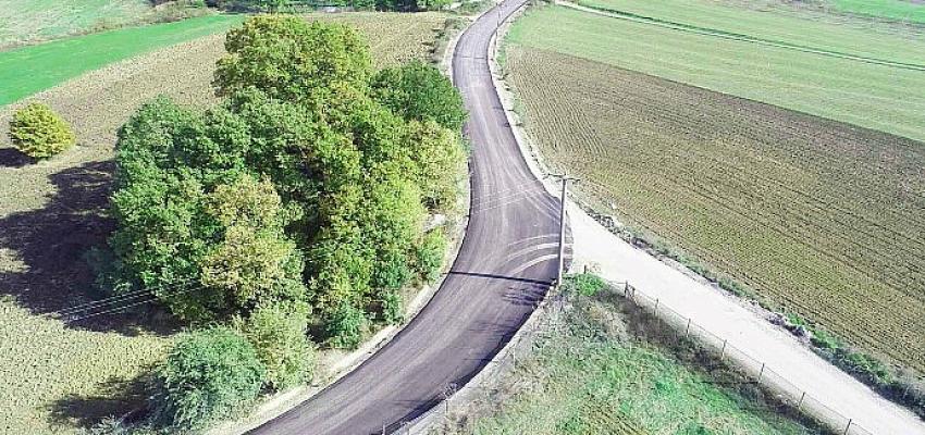 Karamürsel'de 4 köyü birbirine bağlayan yol asfaltlandı