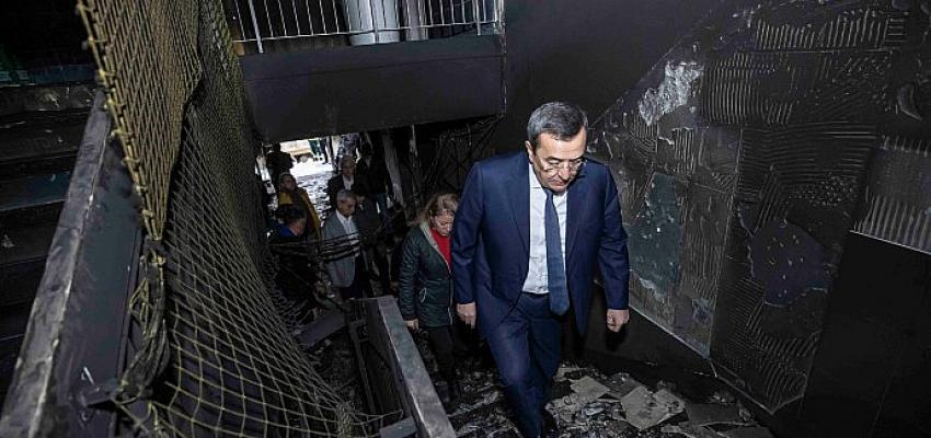 Batur, yanan Necatibey İlkokulu’nda incelemelerde bulundu