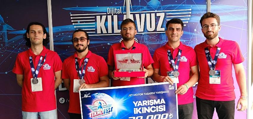 Büyükşehir'in E-Gençlik takımları Teknofest'e damga vurdu