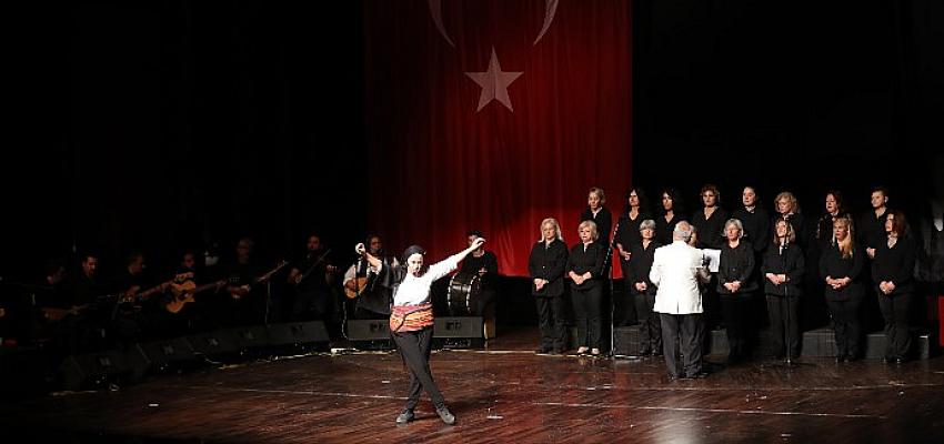 Antalya Büyükşehir 'Payidar'ı Antalyalı izleyiciyle buluşturdu