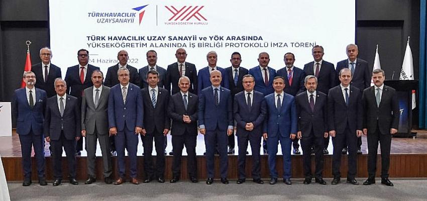 Rektör Budak, YÖK ile TUSAŞ arasında yapılan iş birliği imza törenine katıldı