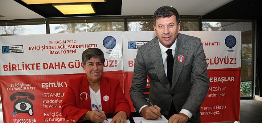 Kadıköy'de Kadın Dayanışması İçin Güç Birliği