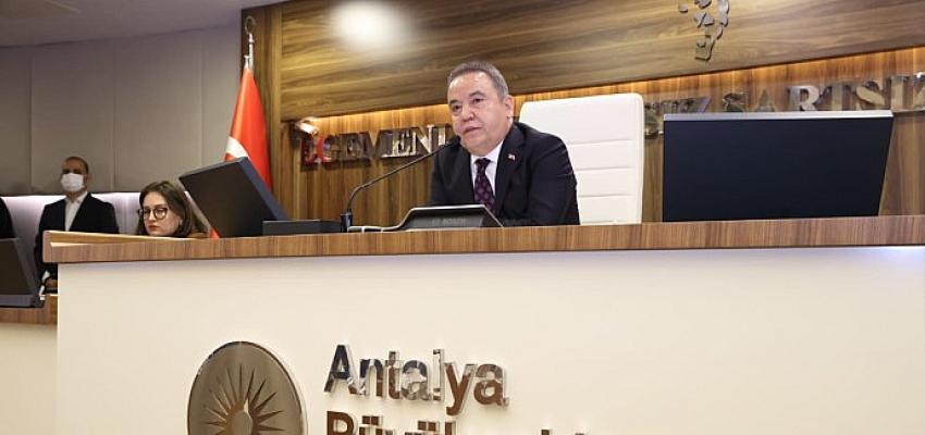 Büyükşehir Belediyesi'nin 2021 Faaliyet Raporu kabul edildi Başkan Böcek, 'Çalışmalarımıza aynı azim vekararlılıkla devam edeceğiz'
