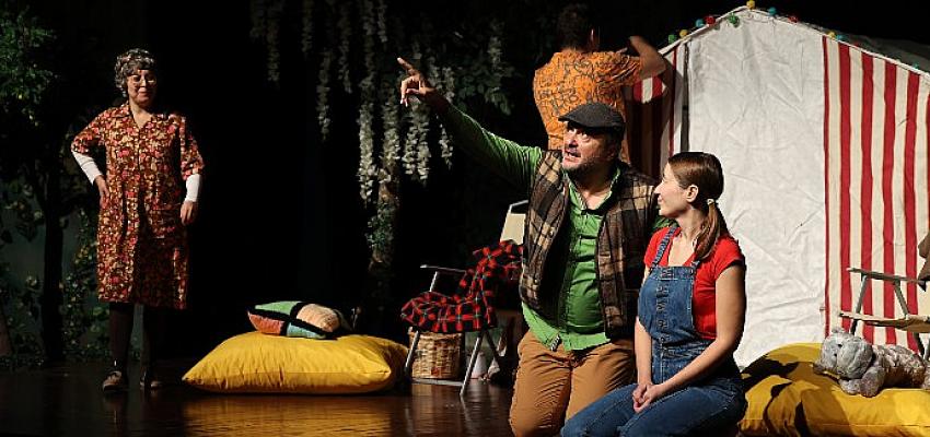 Enerjisa Enerji’nin çocuklara tasarruf bilinci aşıladığı ‘Küsmesin Yıldızlar’ Tiyatro Oyunu 12 yılda 300 bin çocuğa ulaştı