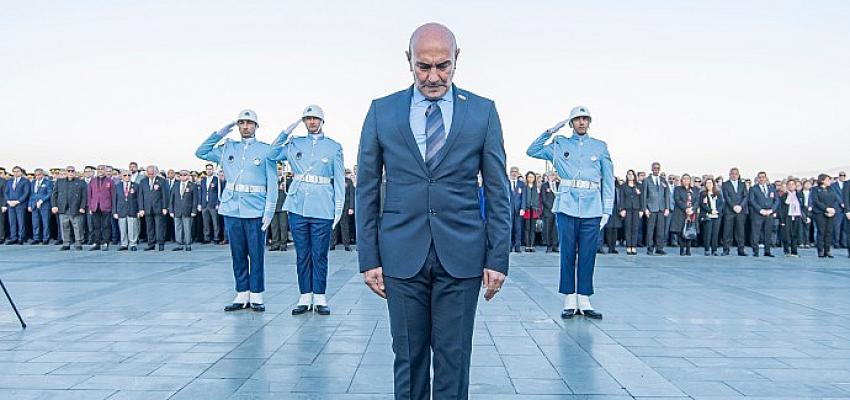 İzmir'de zamanın durduğu an