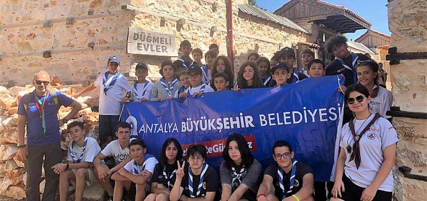 Büyükşehir İzcileri Akseki'de kamp yaptı