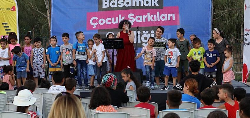 Çocuk şenliği tamam; Sırada çocuk korosu var