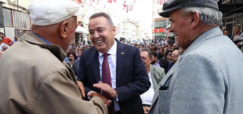 Başkan Böcek Korkuteli'nde