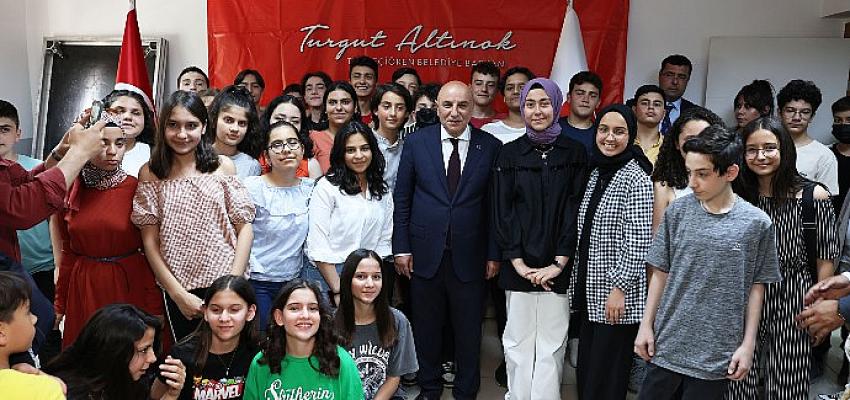 YKS Öğrencileri Tepebaşı Kurs Merkeziyle Başarıya Koştu