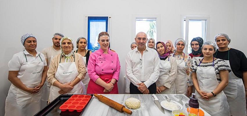 Başkan Soyer'den iş dünyasına çağrı: