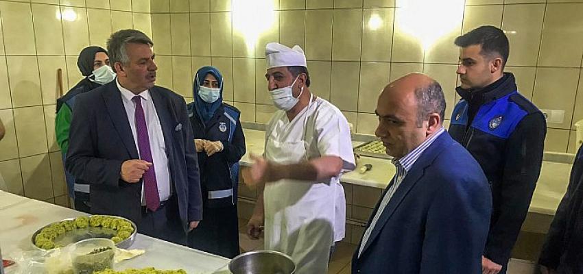 Büyükşehir Zabıtası'ndan Ramazan Bayramı Denetimi
