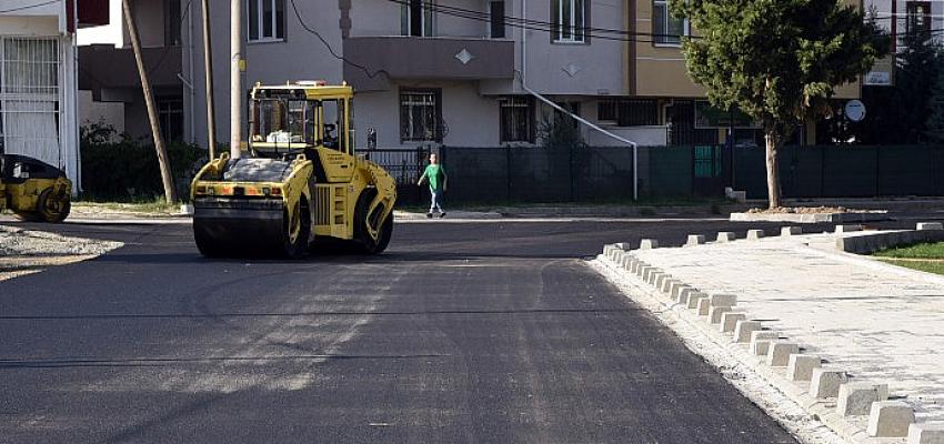 Özgün Sokak'ta Yol ve Asfalt Serim Çalışmaları Tamamlandı