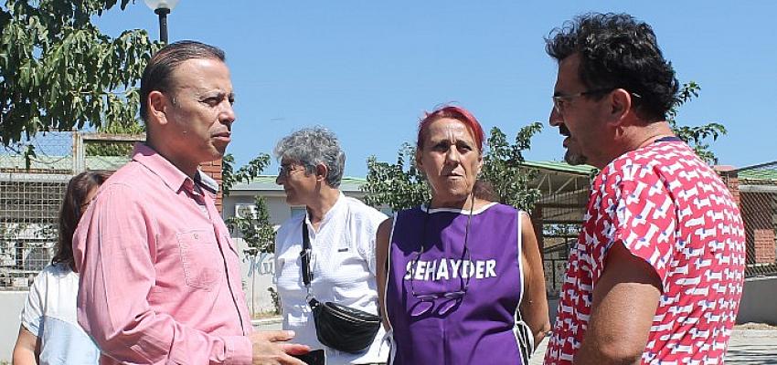 İYİ Parti Seferihisar ilçe Başkanı Kürşad Cebeci'den can dostlara ziyaret