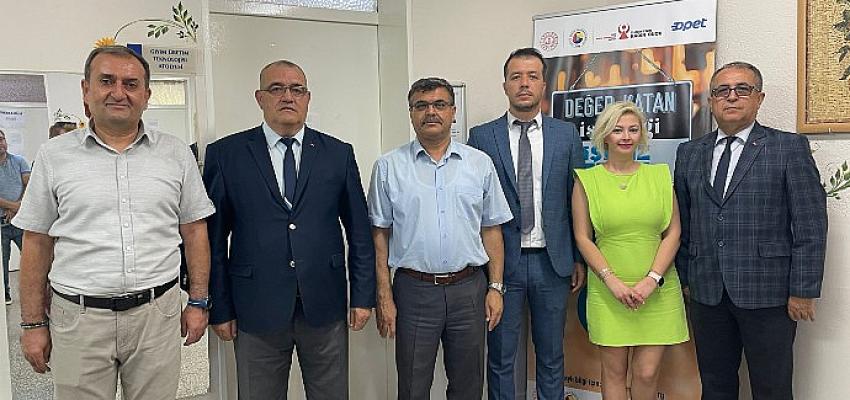 İzmir'de 'İşimiz Temiz Projesi' Tüm Hızıyla Devam Ediyor