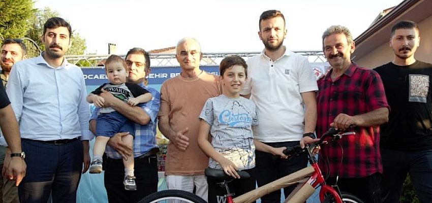 Kocaeli Büyükşehir'in yaz şenlikleriyle; Tarih koridoru şenlendi