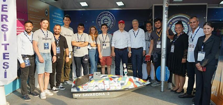 Selçuk Bayraktar'dan, EÜ Rektörü Prof. Dr. Budak’a TEKNOFEST Teşekkür Mektubu ve Plaketi